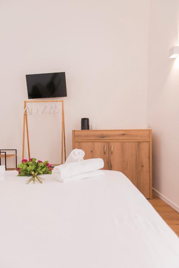 Almami Loft & Rooms Monopoli Luaran gambar